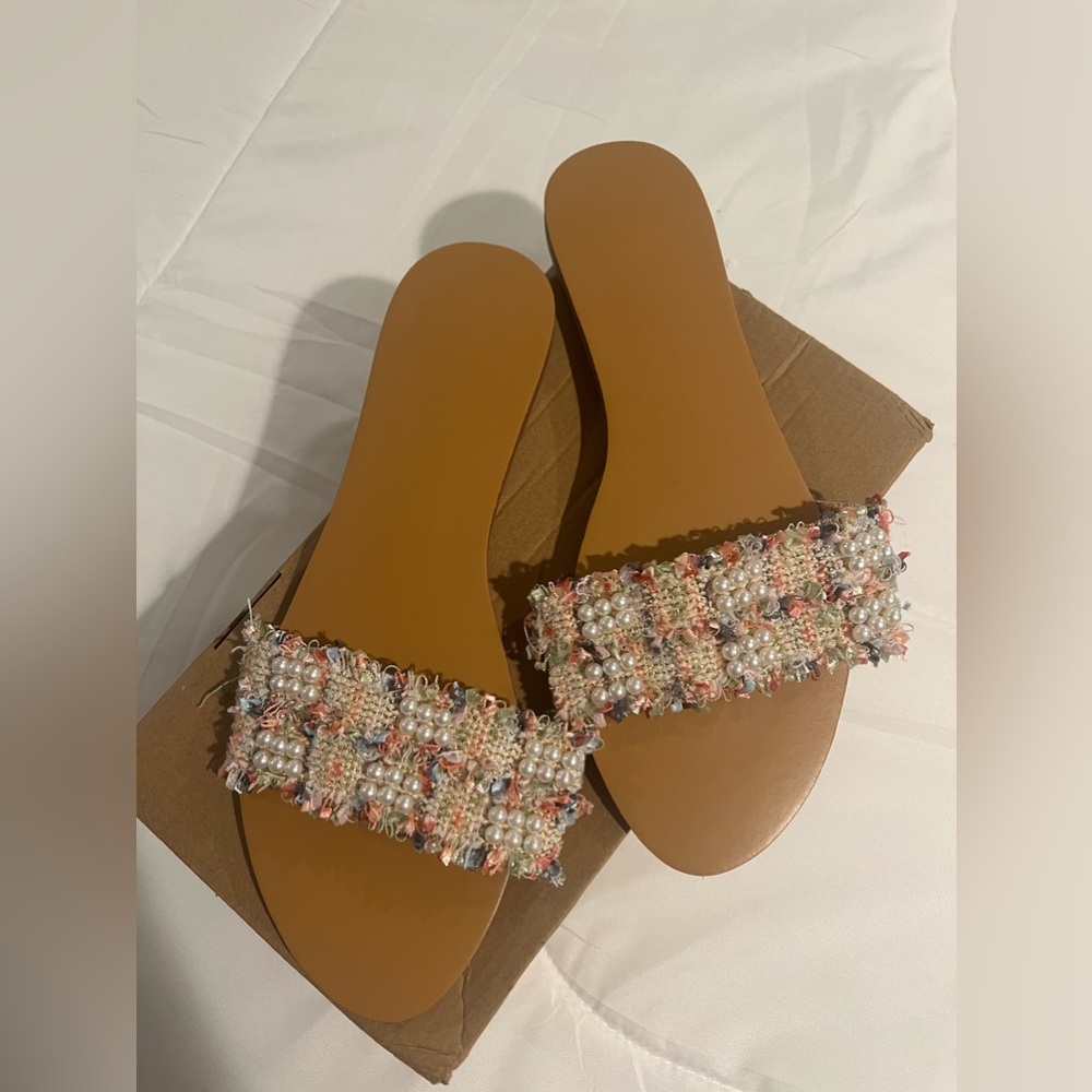 SHEIN Pearl Sandals